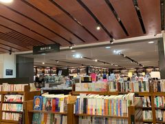 -诚品书店(敦南店)