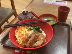 -食其家·牛丼咖喱(广元西路店)