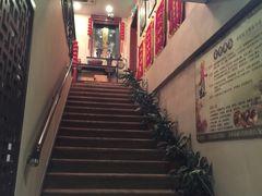 -莱蔻·圣灸堂·推拿艾灸(天山店)