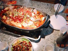 -里岛烤鱼(东港凯虹广场店)