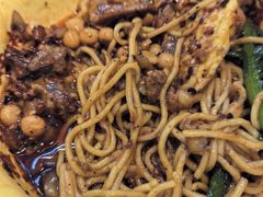 -二娃邓板凳面(解放碑店)
