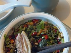 -东椰·海南椰子鸡火锅(朝阳门店)