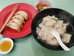 鲜肉锅贴-白玉兰小吃(新村路店)