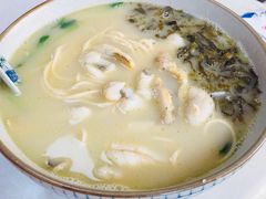 -明呈黄鱼面馆(斜土路店)