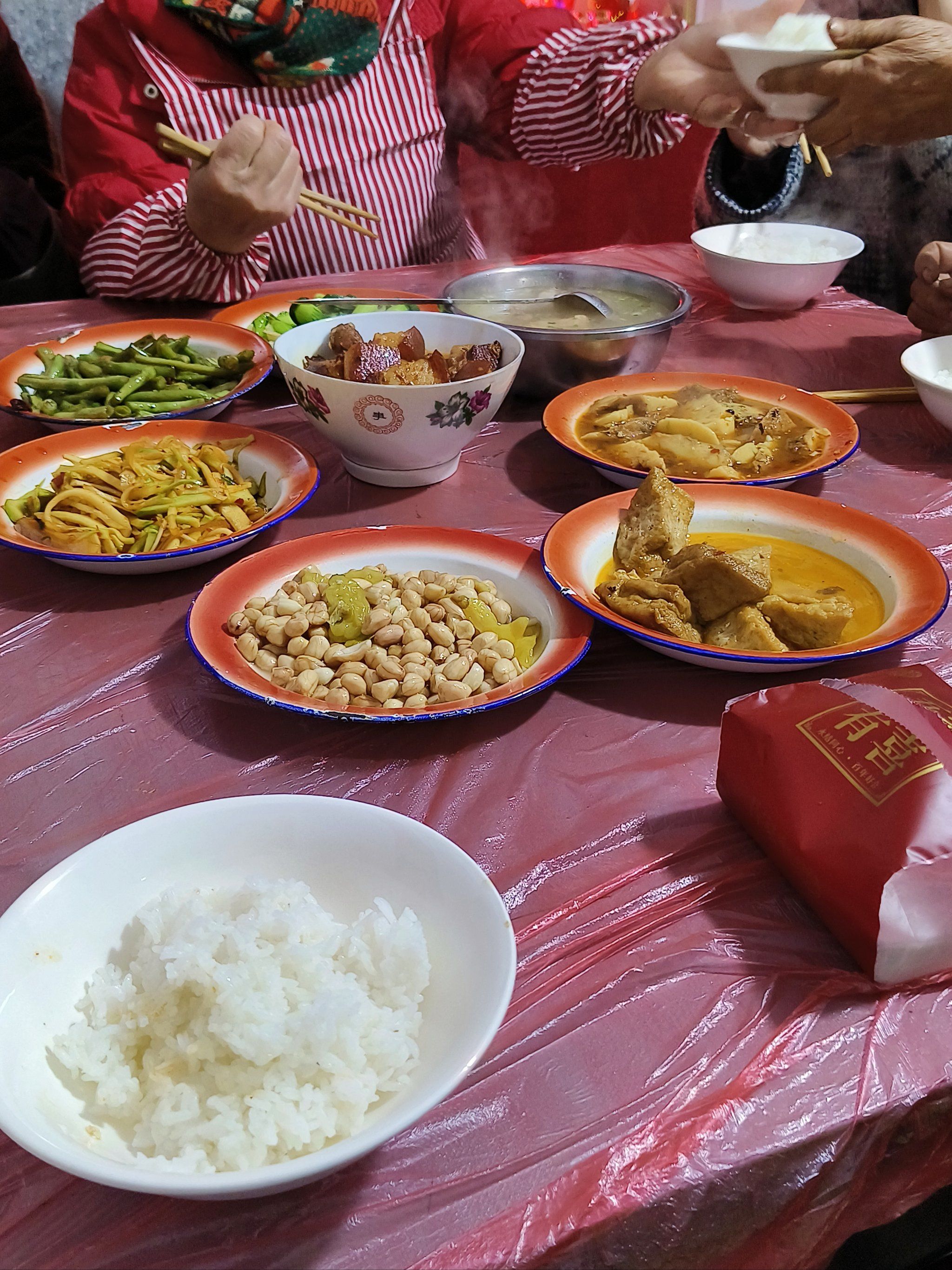 吃席也不总是让人快乐