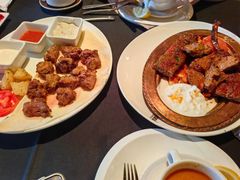 -Efes Turkish & Mediterranean Cuisine 艾菲斯餐厅(陆家嘴店)