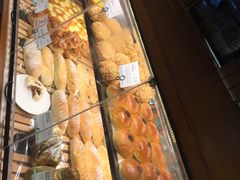 -Dough&Joe团憩(瑞虹天地月亮湾店)