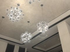-浅深(世茂滨江精品店)