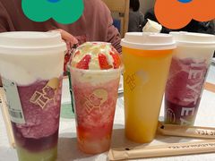 -喜茶(杭州滨江宝龙店)