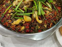 -乡土特色.冷锅鱼.牦牛肉汤锅