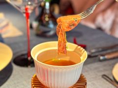 -弦月窗LUNETTE BY AMANDA(复兴路店)