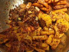 -嘎嘎鸭下巴·爆辣干锅(明教寺店)