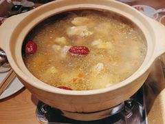 -邹开喜·炭炉鸡煲·海鲜火锅(虹口足球场店)