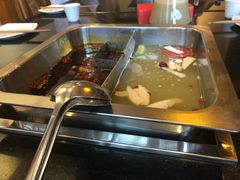 -百年川椒重庆老火锅(光谷店)