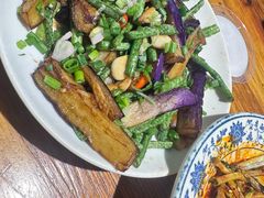 -柴窝堡22号辣子鸡·传承新疆菜