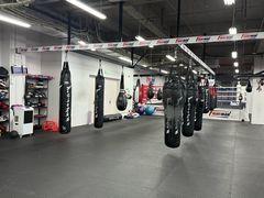 -FIGHTMAN格斗俱乐部(长宁临空店)