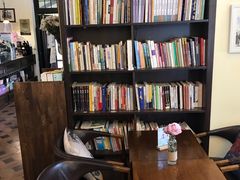 -良友书坊(安徽路店)