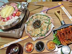 -恩你小木屋·韩式料理(假日广场店)