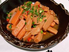 -铜锣湾·有麝自然香(渝北财富中心店)