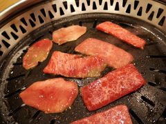 -炼火烤肉店