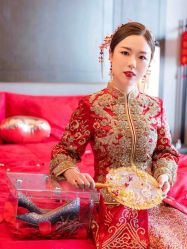 -艾朵婚纱