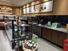 -星巴克臻选(金桥国际店)