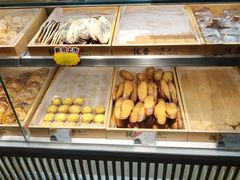 -拢香糕点(万达店)