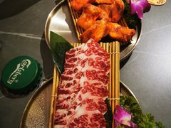 -围炉肉舍•炭烤活鳗•丹东海鲜烤肉(步行街店)