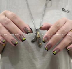 -MOMO·Nail美甲美睫