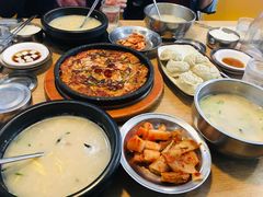 泡菜饼-神仙雪浓汤(弘大店)