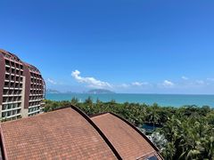 -三亚湾海居铂尔曼度假酒店