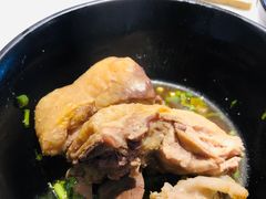 -尚尚仙·酸汤猪手·猪肚鸡火锅(华联万柳购物中心店)