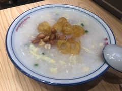 荔湾艇仔粥-荔银肠粉·非遗手藝(夫子庙店)