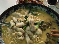 -明呈黄鱼面馆(斜土路店)