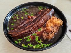 -小龙大肉面馆