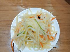 炝拌土豆丝-和兴记牛肉火勺·羊汤(于洪广场店)