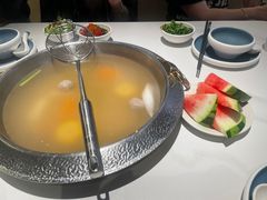 -左庭右院鲜牛肉火锅(金山万达店)