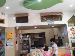 -极橙儿童齿科矫正中心(奥城店)