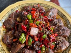 -老来福·非遗酸汤兔(凯旋路店)
