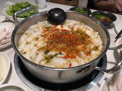 -德林酸菜鱼火锅(南丹店)