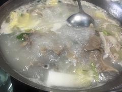 羊肉汤-丁里羊肉小镇(天鹅湖总店)