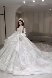 -MISS MIA 婚纱品牌馆