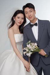 -乐派诗婚纱摄影