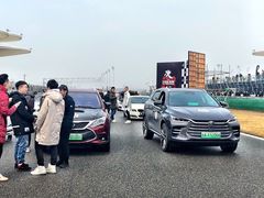 -名车坊威固授权汽车贴膜隐形车衣(世纪大道店)