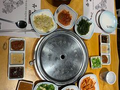 -唯成•韩国炭火烤肉 유성고기