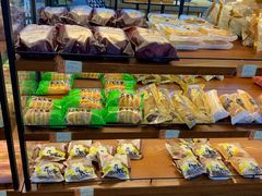 面包甜点陈列柜-鼎丰真(四马路店)