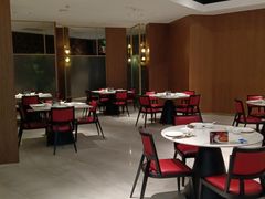 -富淳饭店(陆家嘴保利广场店)