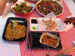 -金陵大勇烧烤·小龙虾·海鲜大咖(竹山路店)