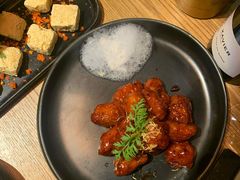 红酒泡沫牛仔粒-荟廷·晶萃(陆家嘴尚悦湾店)