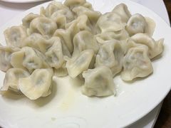 -鑫渔港海鲜本地菜·山海关浑锅(东戴河店)